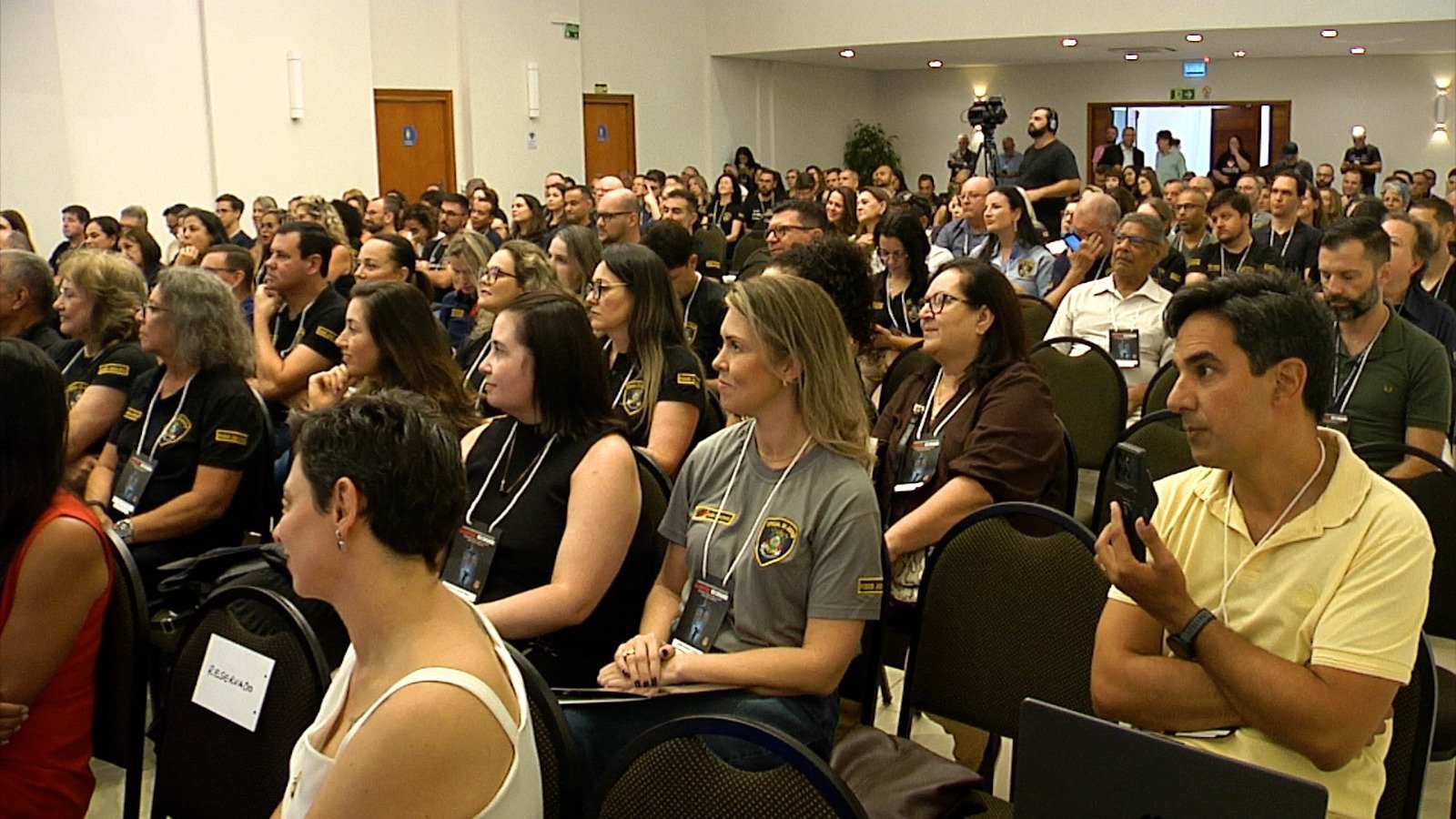 Oficiais de Justiça promovem debate sobre feminicídio e proteção a mulheres